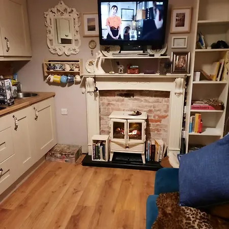 Double With Shared Bathroom